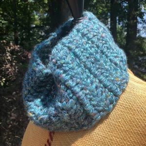 New hand crocheted Outlander style neck warmer